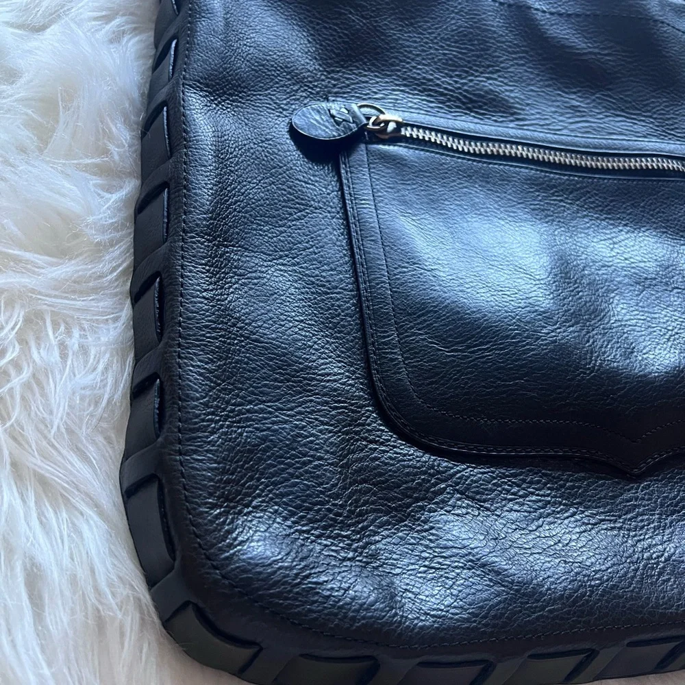 Vintage Coach boho Black Leather Shoulder Bag - Picture 3 of 9